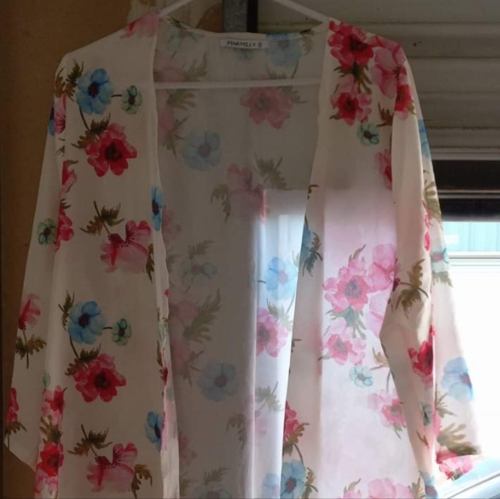 Cardigan - Picture 2 of 3